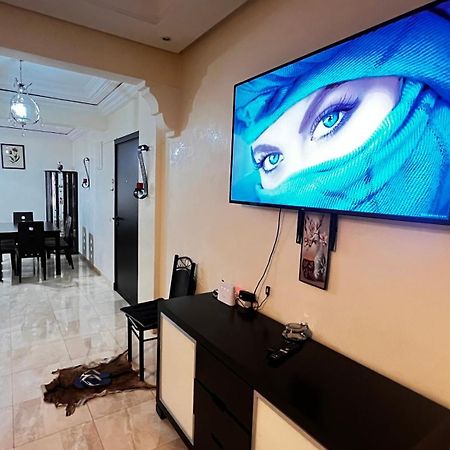 Magnifique Appartement Spacieux Confort Propre Familial 2 Chambres Salon Et Salle A Manger A 20Mn A Pied De Place Jemaa El Fina 4 Piscines Dans Espace De Golf A 12 Mn En Voitures L Entree Est Gratuit Pour La Clientele Ouvert Entre 10H Et 20H Марракеш Экстерьер фото
